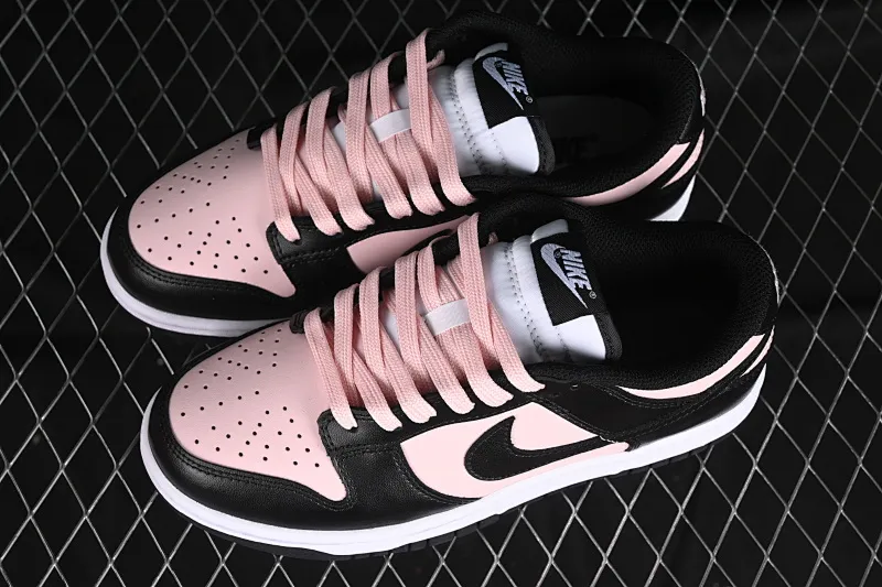All categories Nk SB Dunk series Nk SB Dunk Low low-top sneakers Nk SB Dunk Low black and pink low-top casual sneakers CW1590-100
